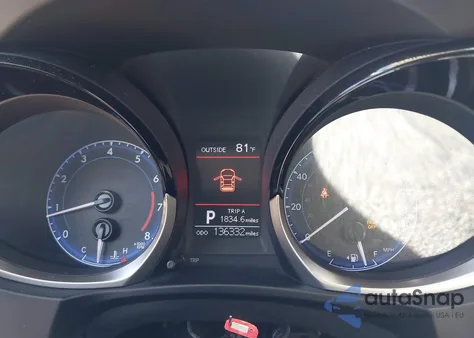 2014 Toyota Corolla S Plus z USA, uszkodzony, nr VIN 2T1BURHEXEC035546